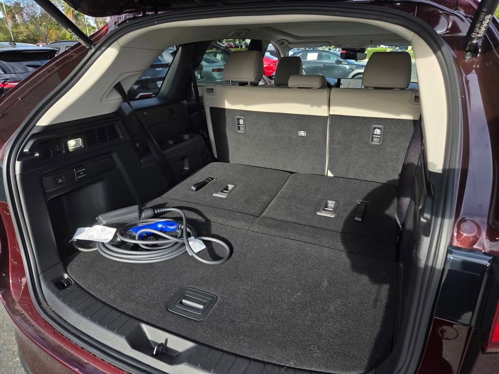 Certified 2025 MAZDA CX-90 Plug-In Hybrid w/Premium Sport image 39