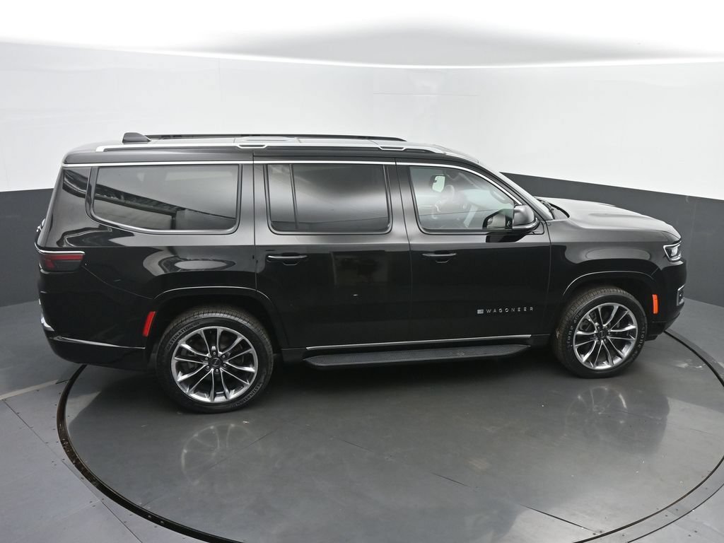 Used 2024 Jeep Wagoneer Series II w/ Premium Group I AWD/4WD image 48