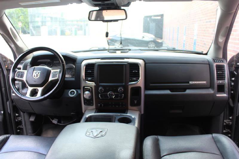 Used 2016 RAM 1500 Laramie w/ Convenience Group image 15