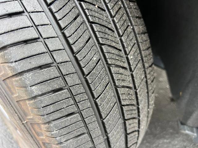 Certified 2023 Ford Explorer XLT w/ Equipment Group 202A image 31