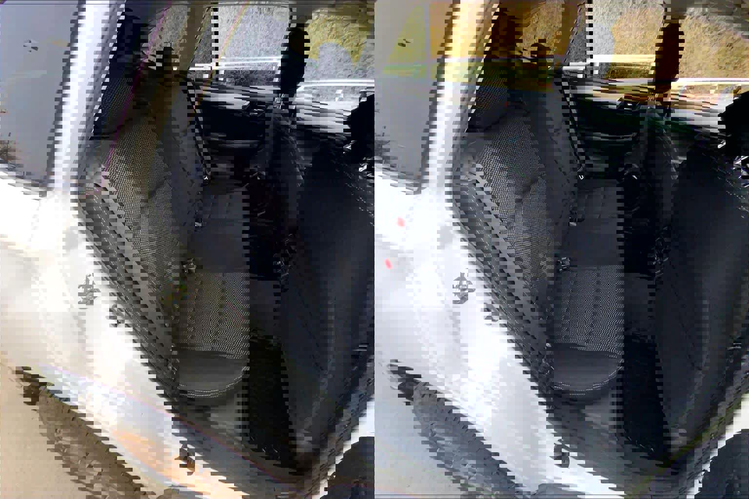 Used 2019 Subaru Outback 2.5i Premium image 19