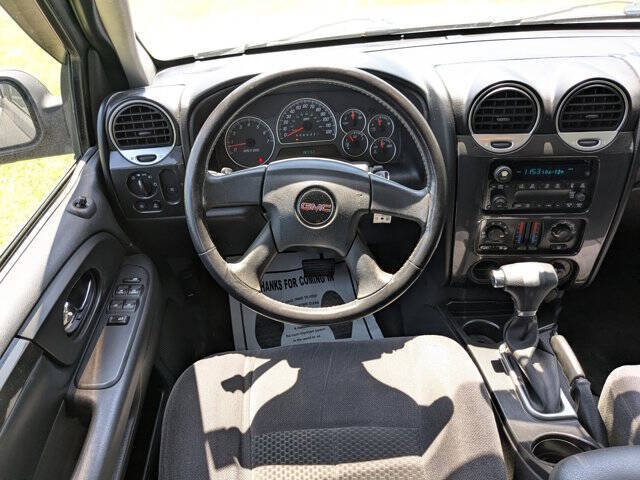Used 2007 GMC Envoy SLE RWD image 24