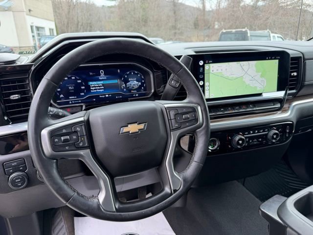 Used 2022 Chevrolet Silverado 1500 LT image 21