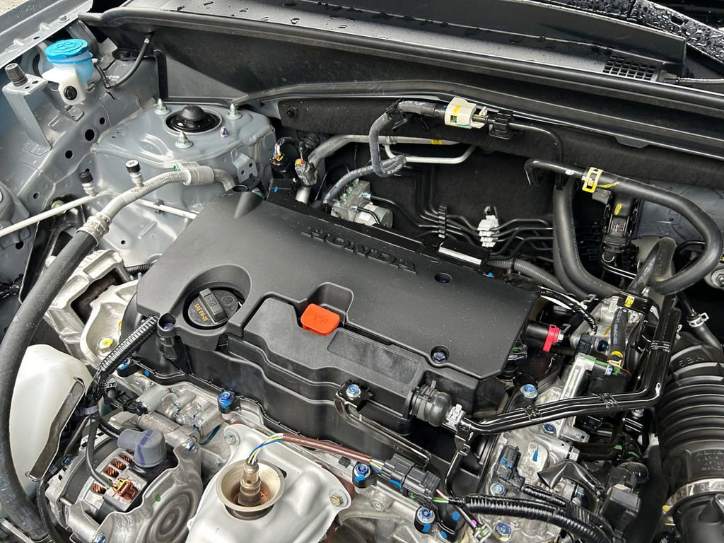 Used 2025 Honda HR-V Sport image 30