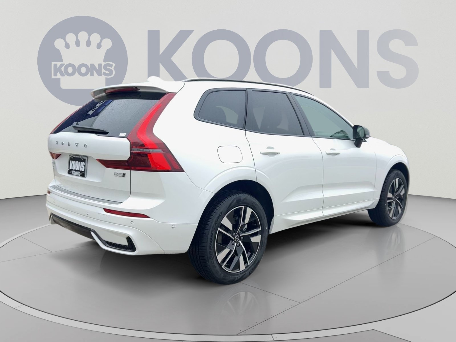 New 2026 Volvo XC60 B5 Plus w/ Protection Package Premier AWD/4WD image 11