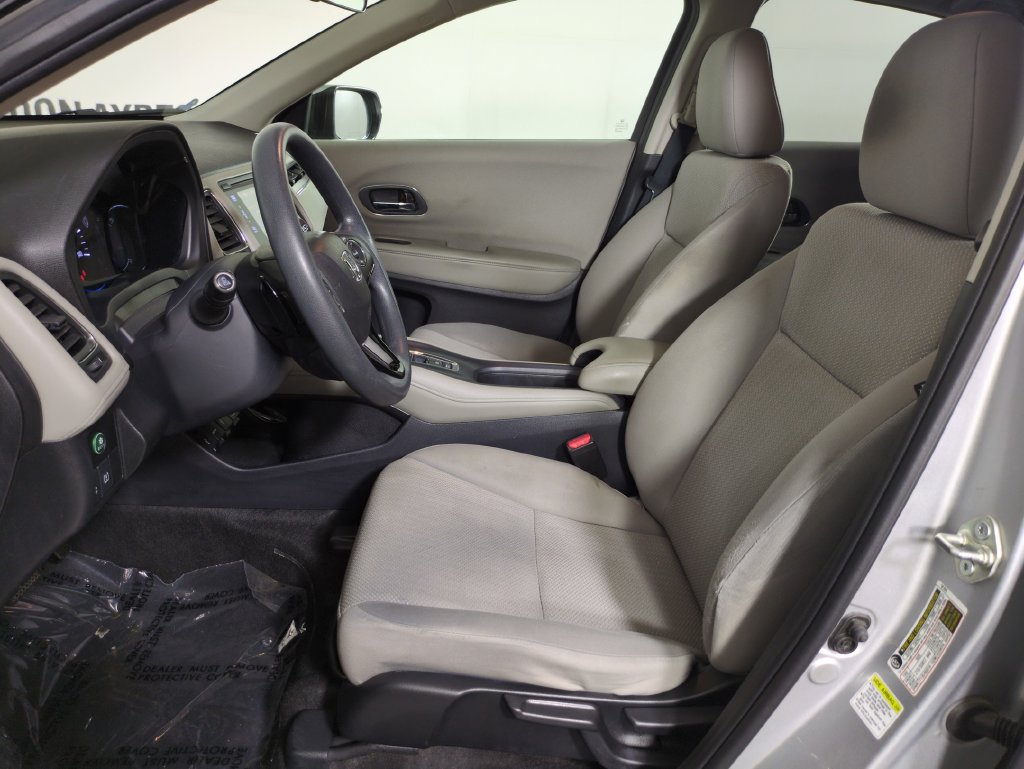 Used 2016 Honda HR-V EX image 12