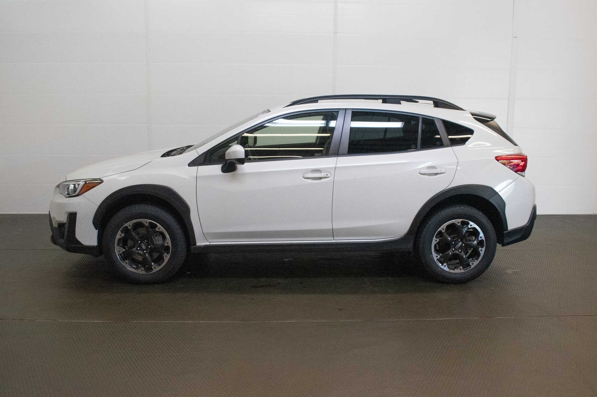 Certified 2023 Subaru Crosstrek 2.0i Premium AWD/4WD image 7
