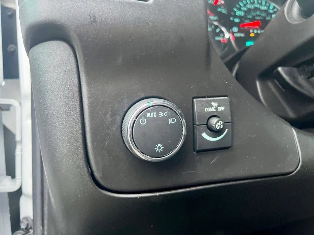 Used 2023 Chevrolet Express 2500 w/ Driver Convenience Package RWD image 20