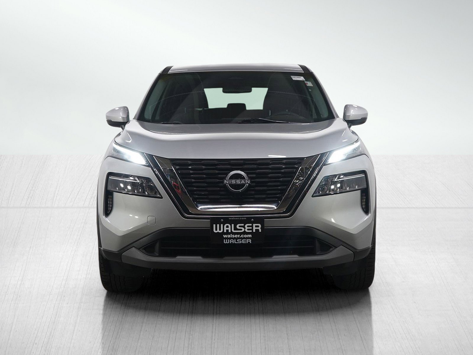 Used 2022 Nissan Rogue SV image 8