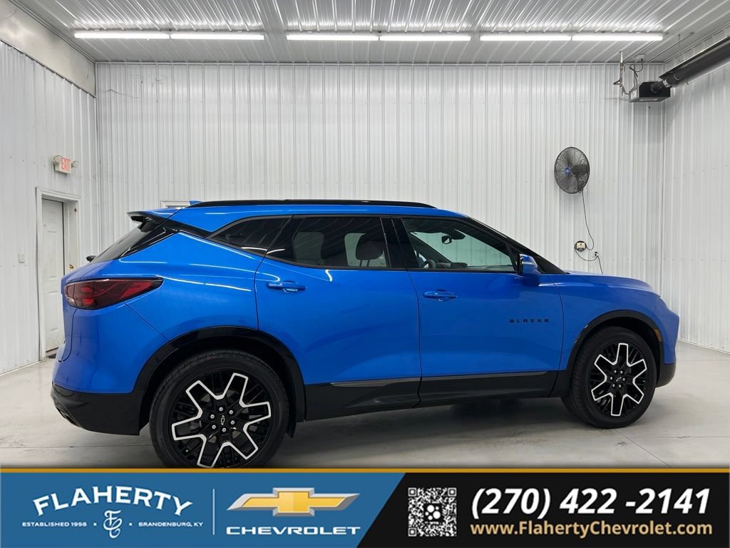 Used 2024 Chevrolet Blazer RS w/ LPO, Floor Liner Package AWD/4WD video 2