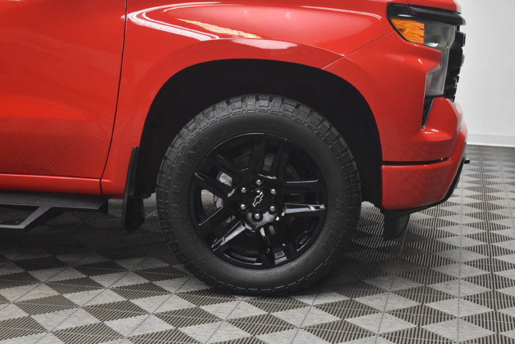 Used 2022 Chevrolet Silverado 1500 Custom w/ LPO, Dark Essentials Package AWD/4WD image 25