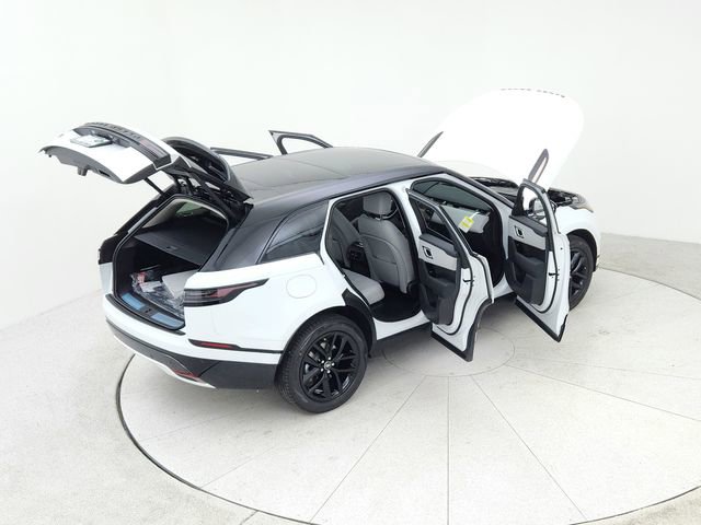 New 2025 Land Rover Range Rover Velar Dynamic SE image 16
