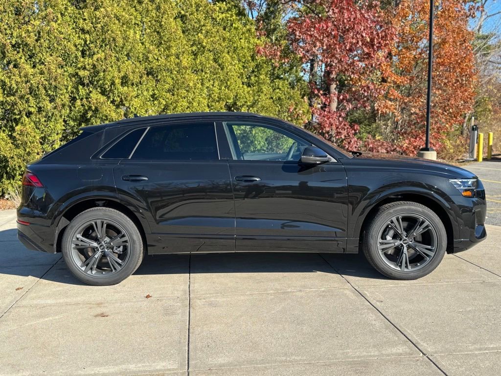New 2026 Audi Q8 Premium image 6