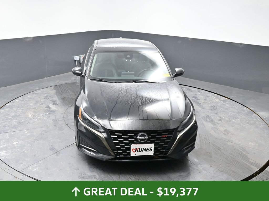 Used 2024 Nissan Altima 2.5 SR image 19