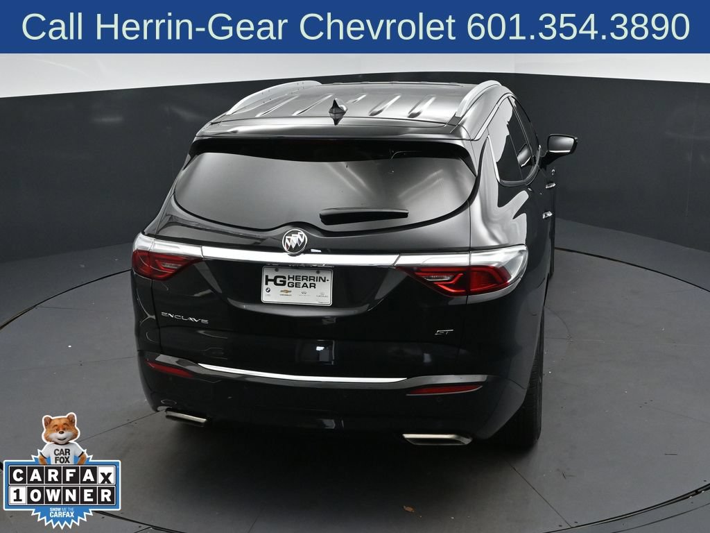 Used 2023 Buick Enclave Essence w/ Experience Buick Package FWD image 33