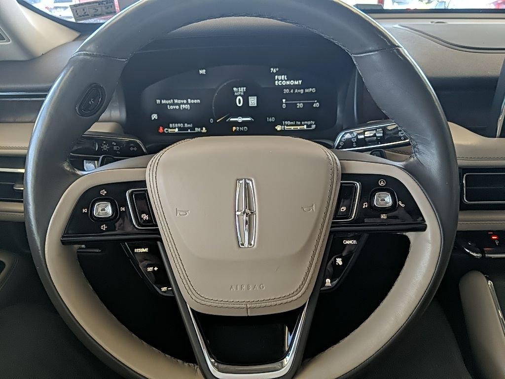 Used 2022 Lincoln Aviator Reserve w/ Equipment Group 201A image 17