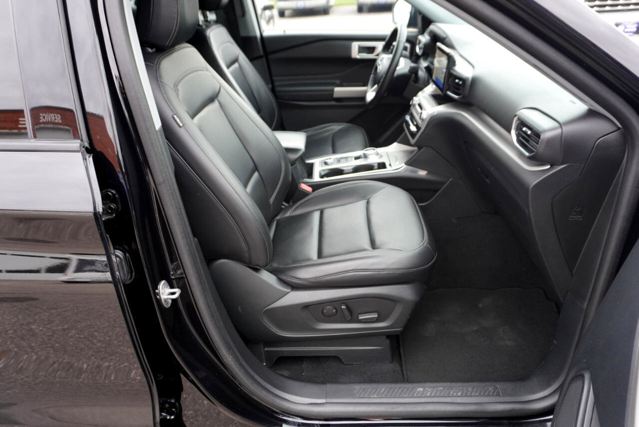 Used 2023 Ford Explorer XLT w/ Equipment Group 202A image 19