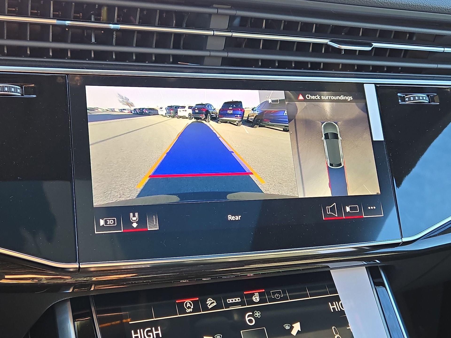 New 2026 Audi Q8 Premium image 18