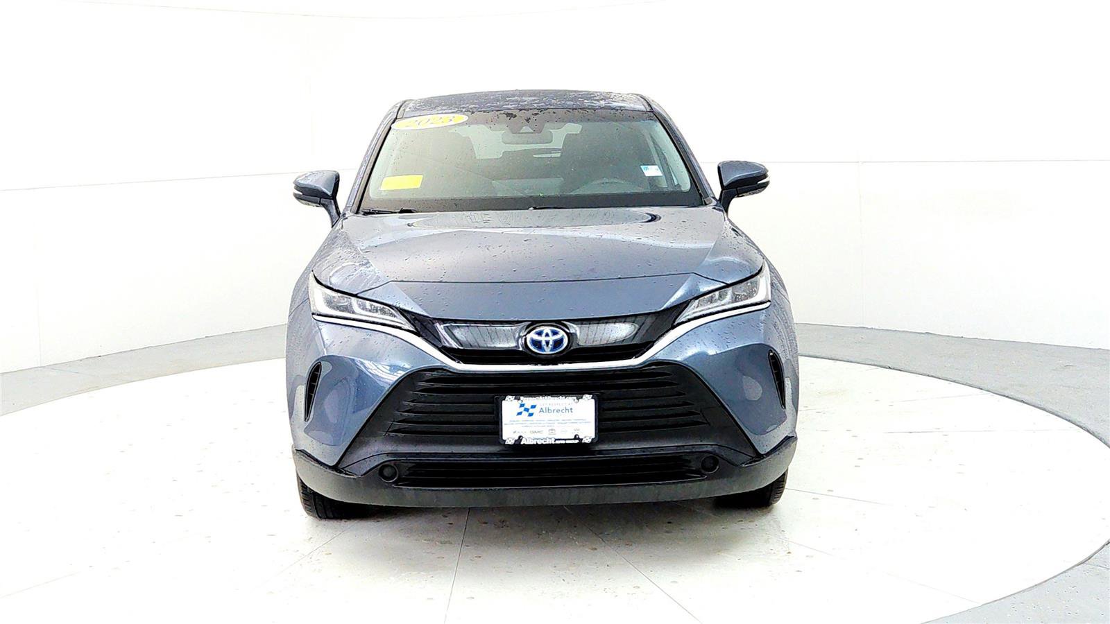 Certified 2023 Toyota Venza LE image 8