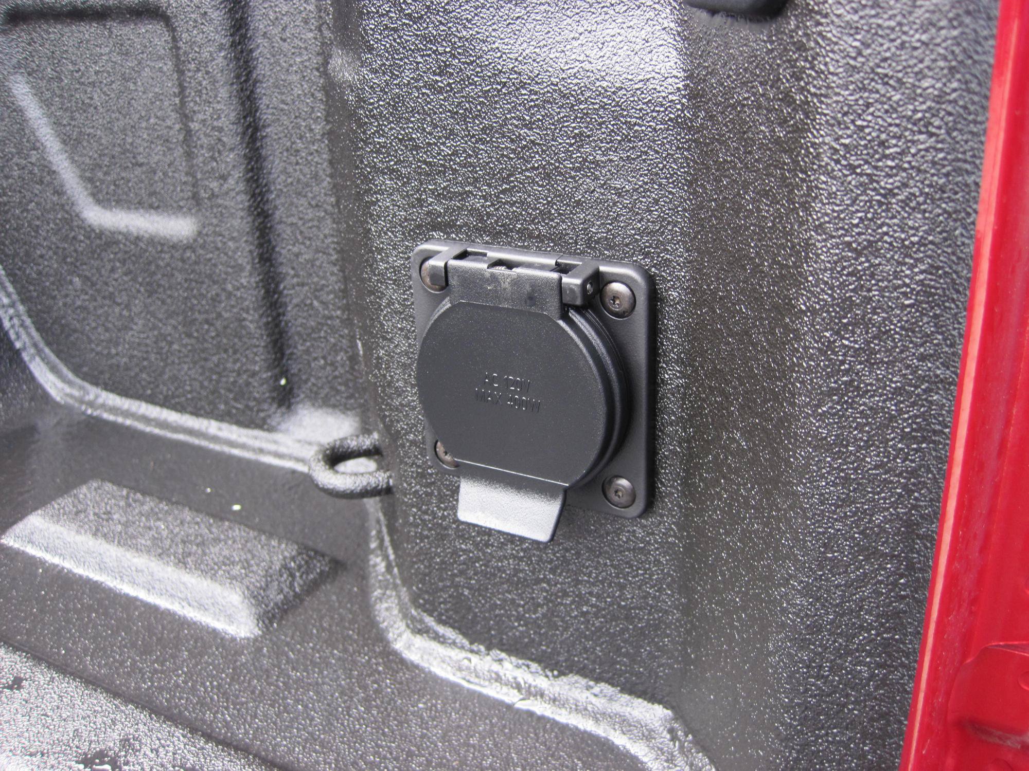 Used 2024 GMC Sierra 1500 Elevation w/ LPO, Elevation Black Package AWD/4WD image 14