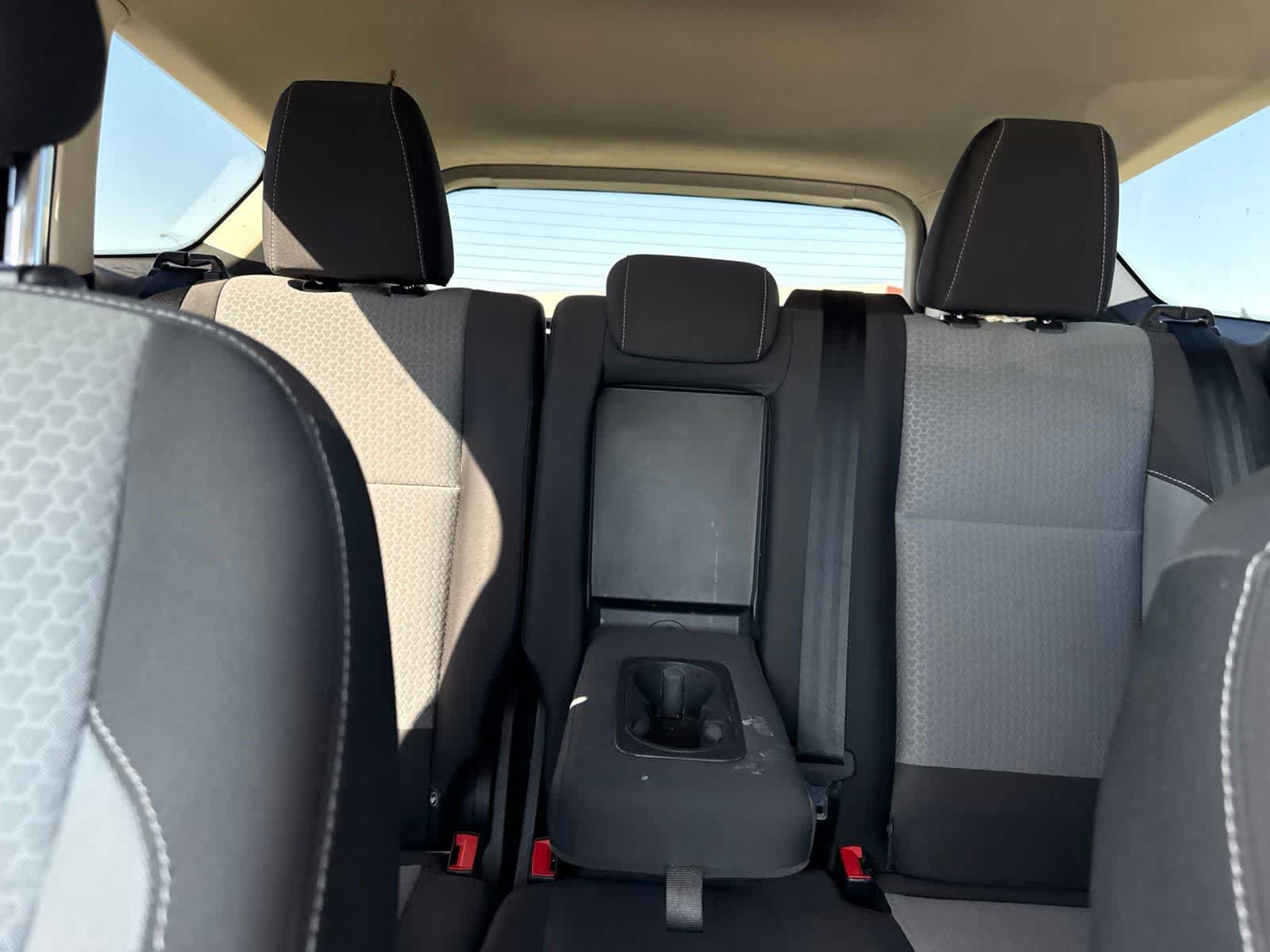 Used 2018 Ford Escape SE FWD image 22