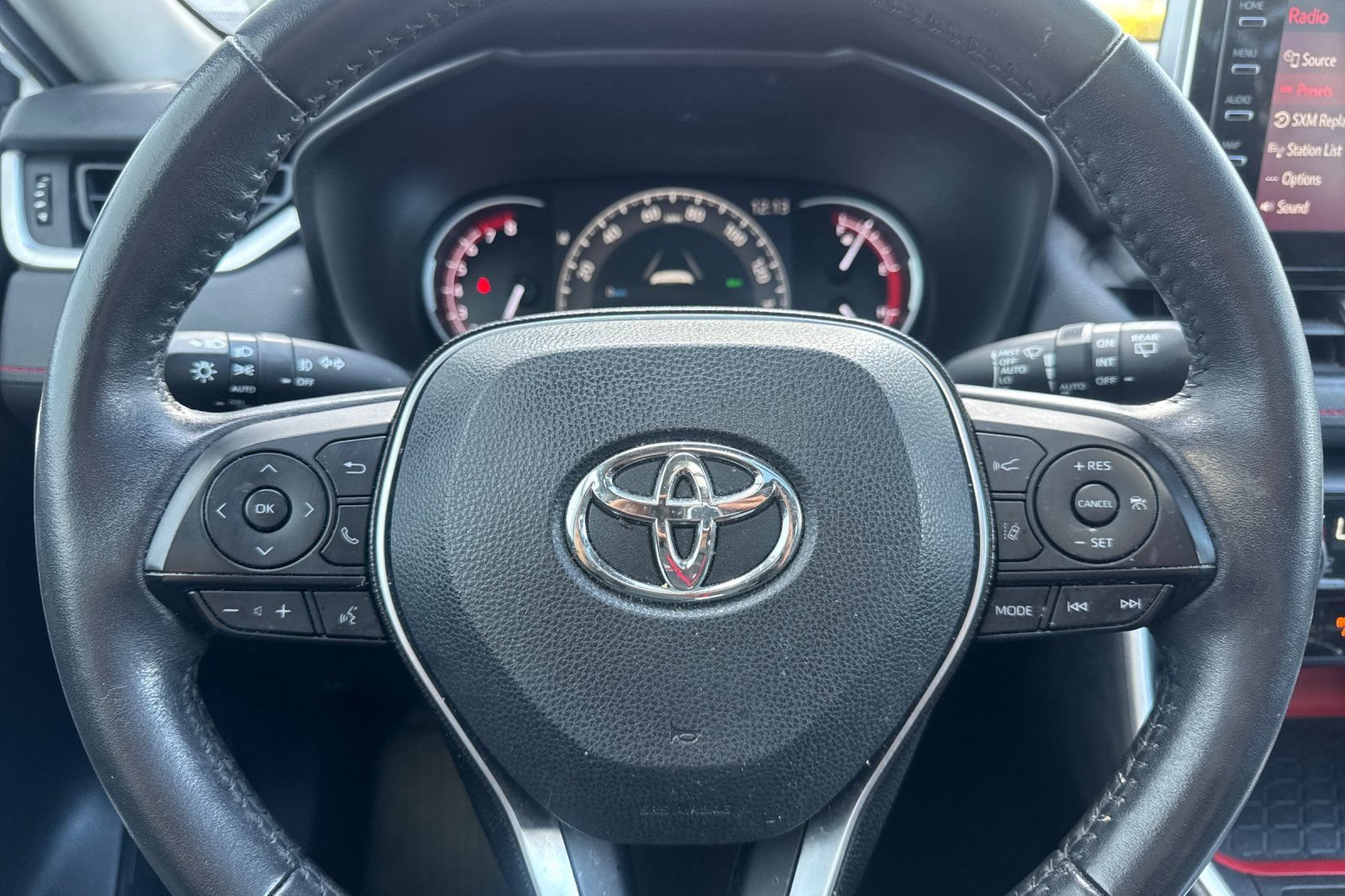 Used 2020 Toyota RAV4 TRD Off-Road w/ TRD Off-Road Weather Package AWD/4WD image 36