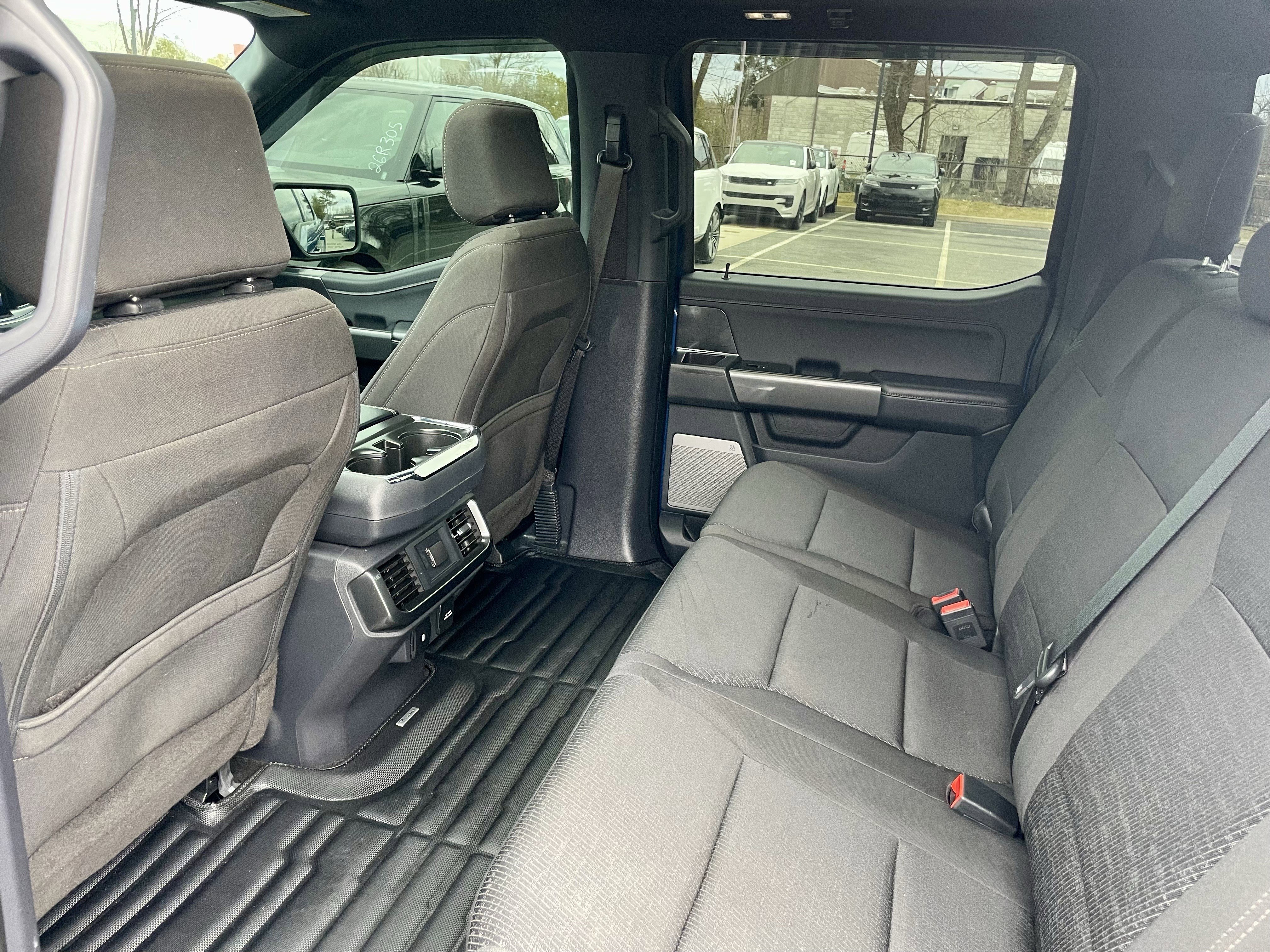 Used 2022 Ford F150 XLT w/ Equipment Group 302A High image 29