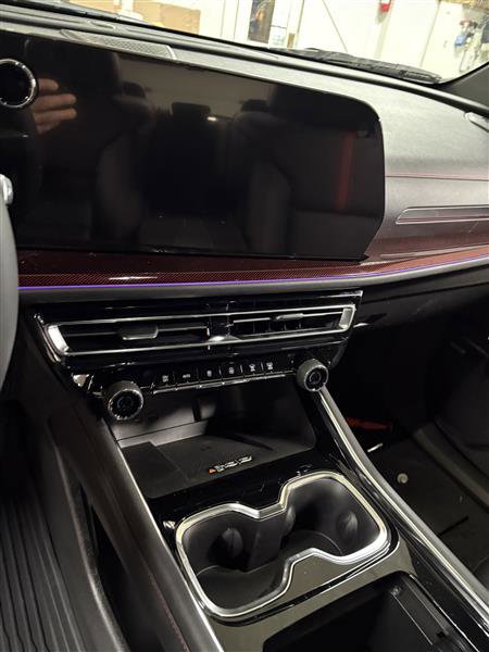 New 2026 Chevrolet Traverse RS w/ LPO, Floor Liner Package image 8