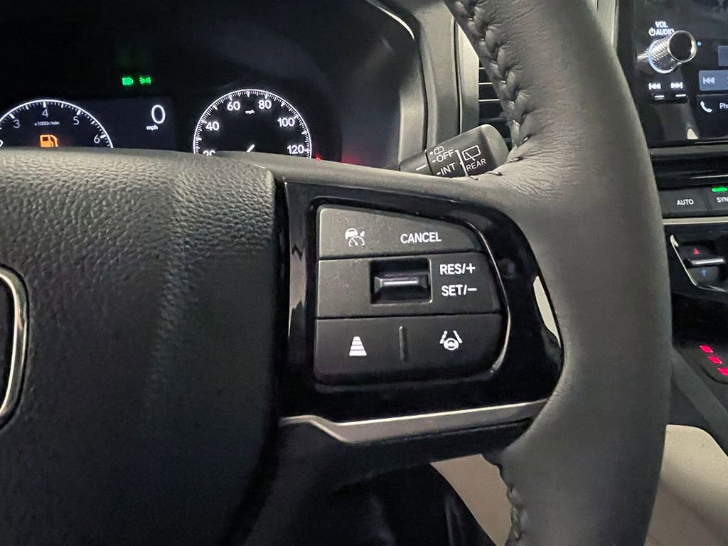 Used 2026 Honda Odyssey EX-L image 40