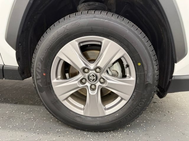 Certified 2025 Toyota RAV4 XLE AWD/4WD image 22