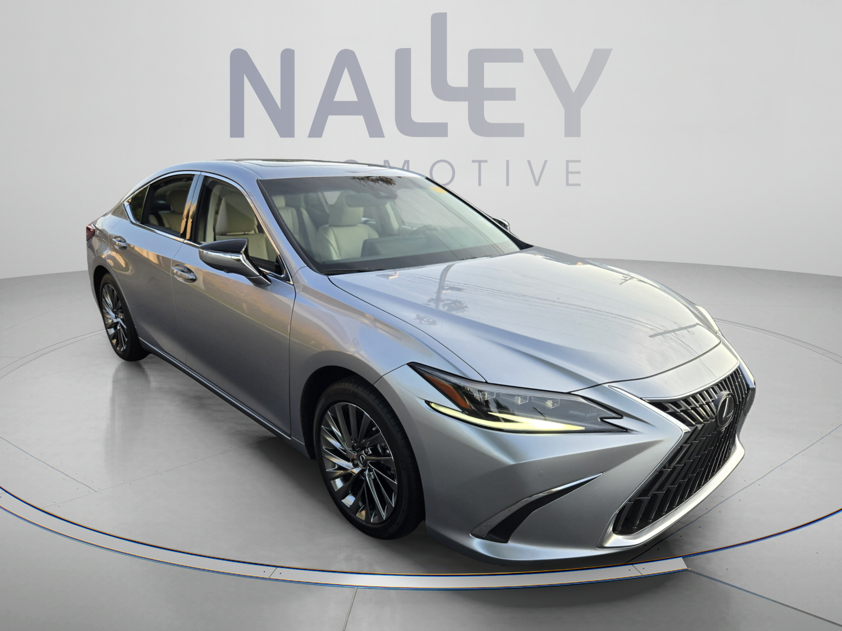 Certified 2025 Lexus ES 300h Ultra Luxury w/ Accessory Package (Z2) FWD image 7