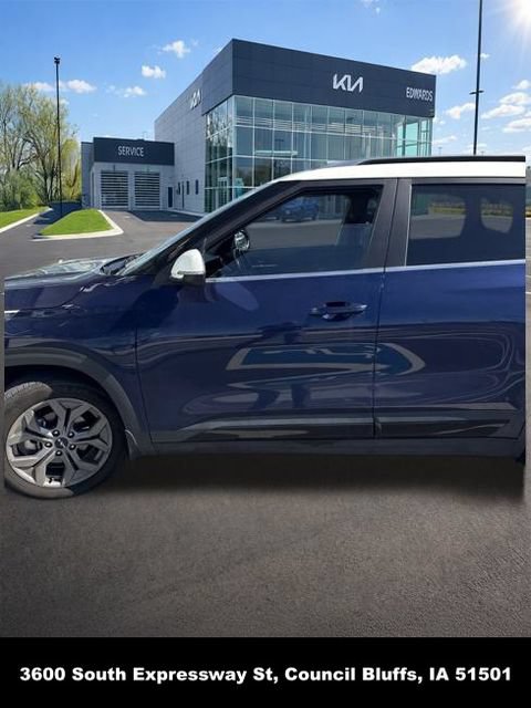 Used 2024 Kia Seltos S FWD image 3