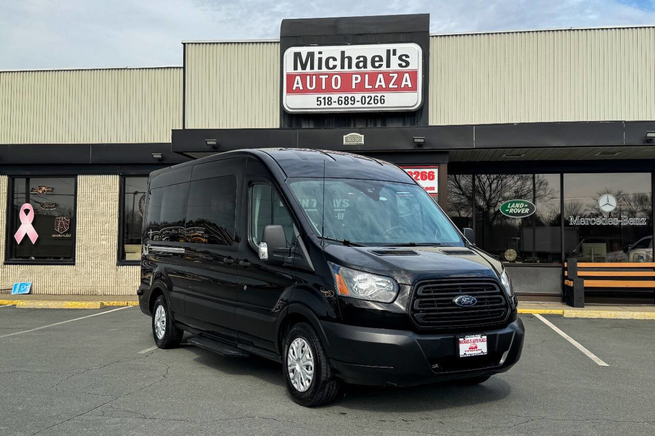 Used 2019 Ford Transit 350 XL image 2