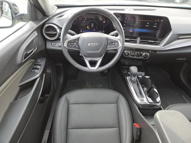 Used 2024 Chevrolet Trax ACTIV w/ Sunroof Package image 30