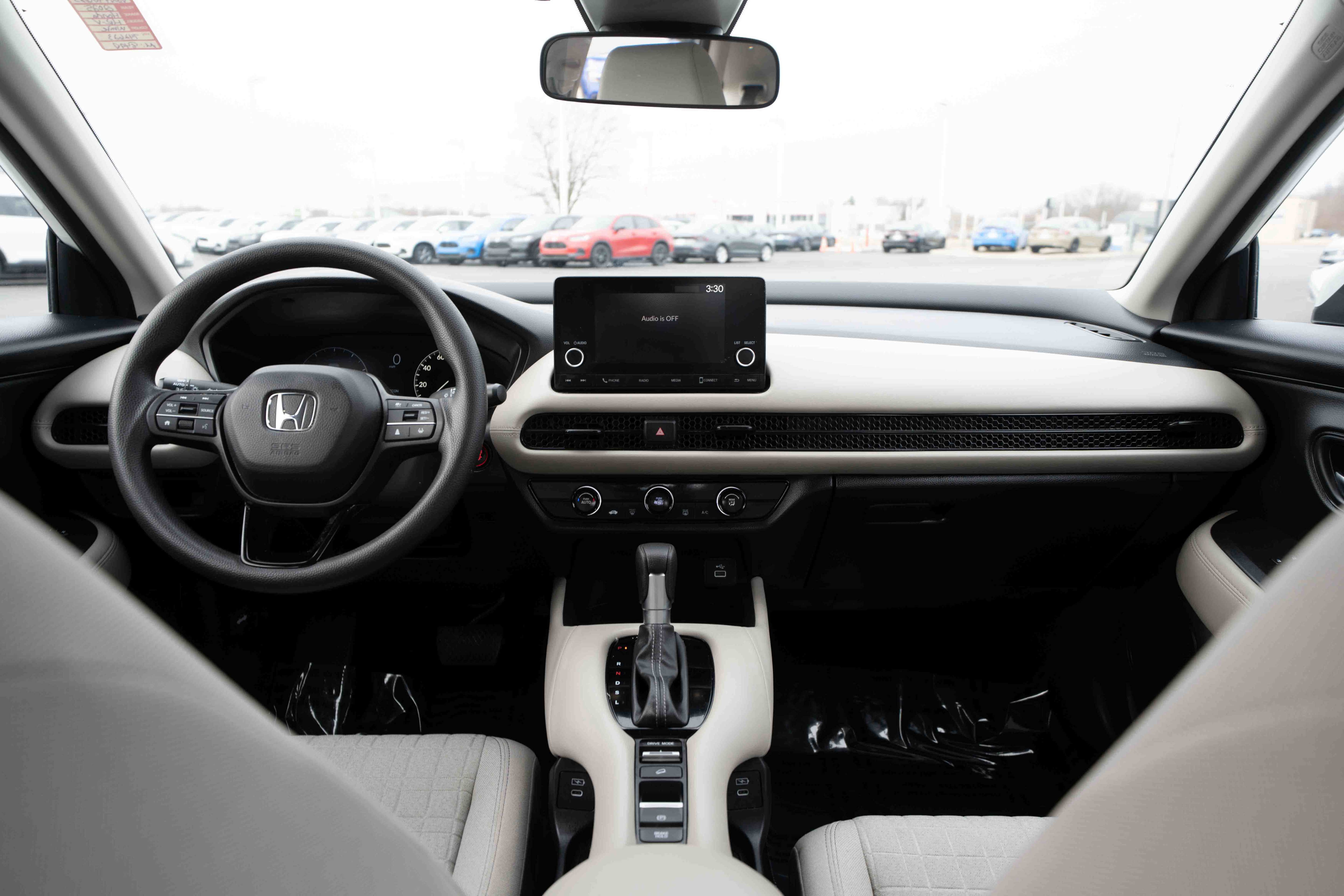 Used 2025 Honda HR-V LX image 20