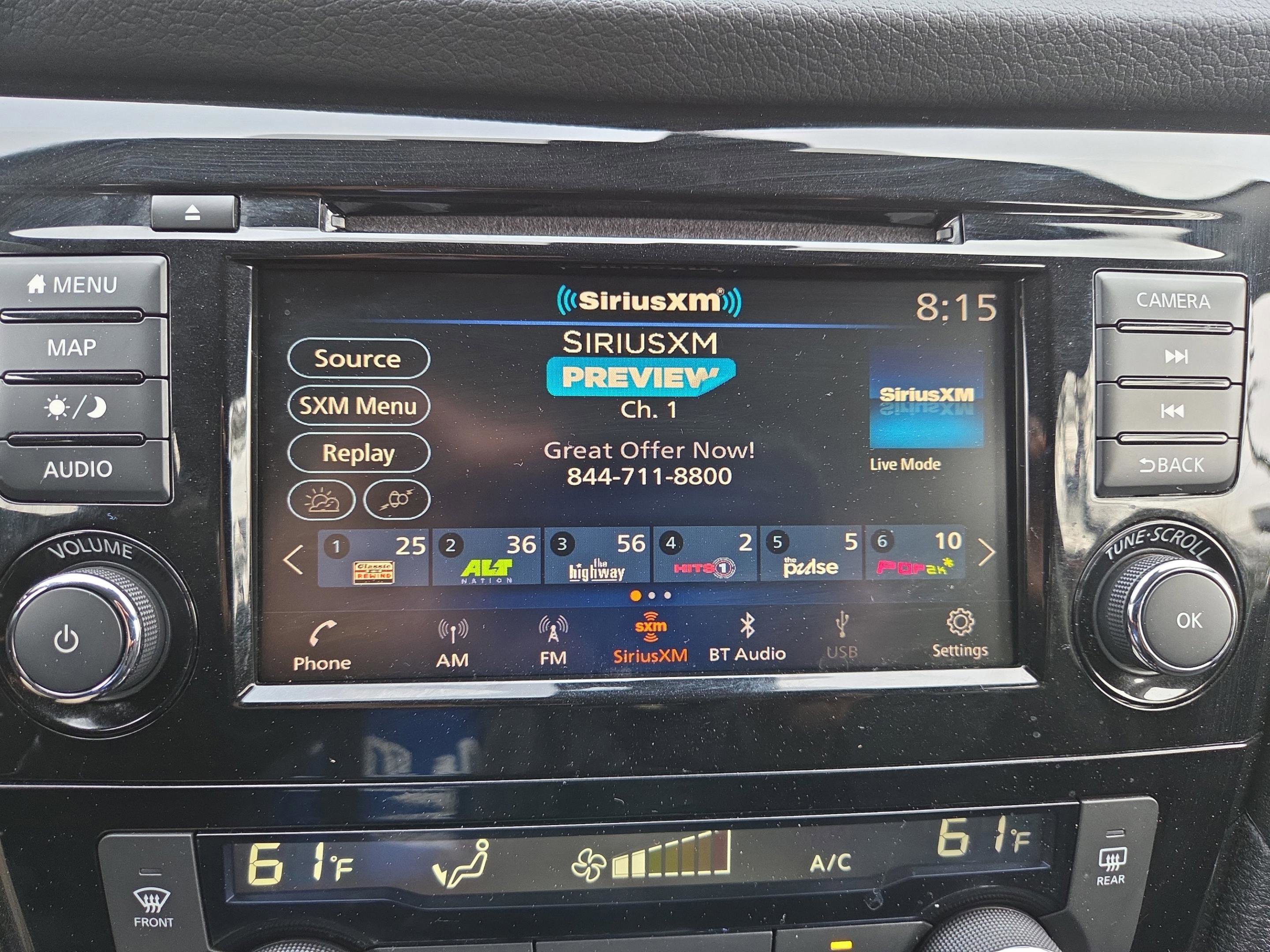 Used 2020 Nissan Rogue SV w/ Premium Package image 18