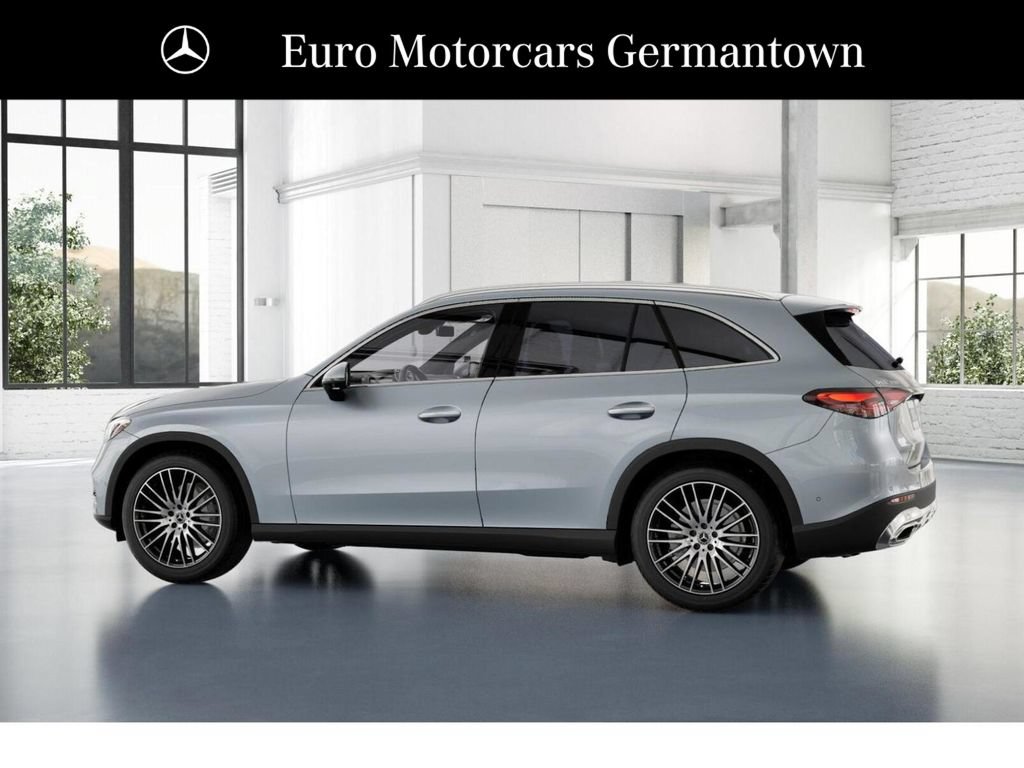 New 2026 Mercedes-Benz GLC 300 4MATIC image 32