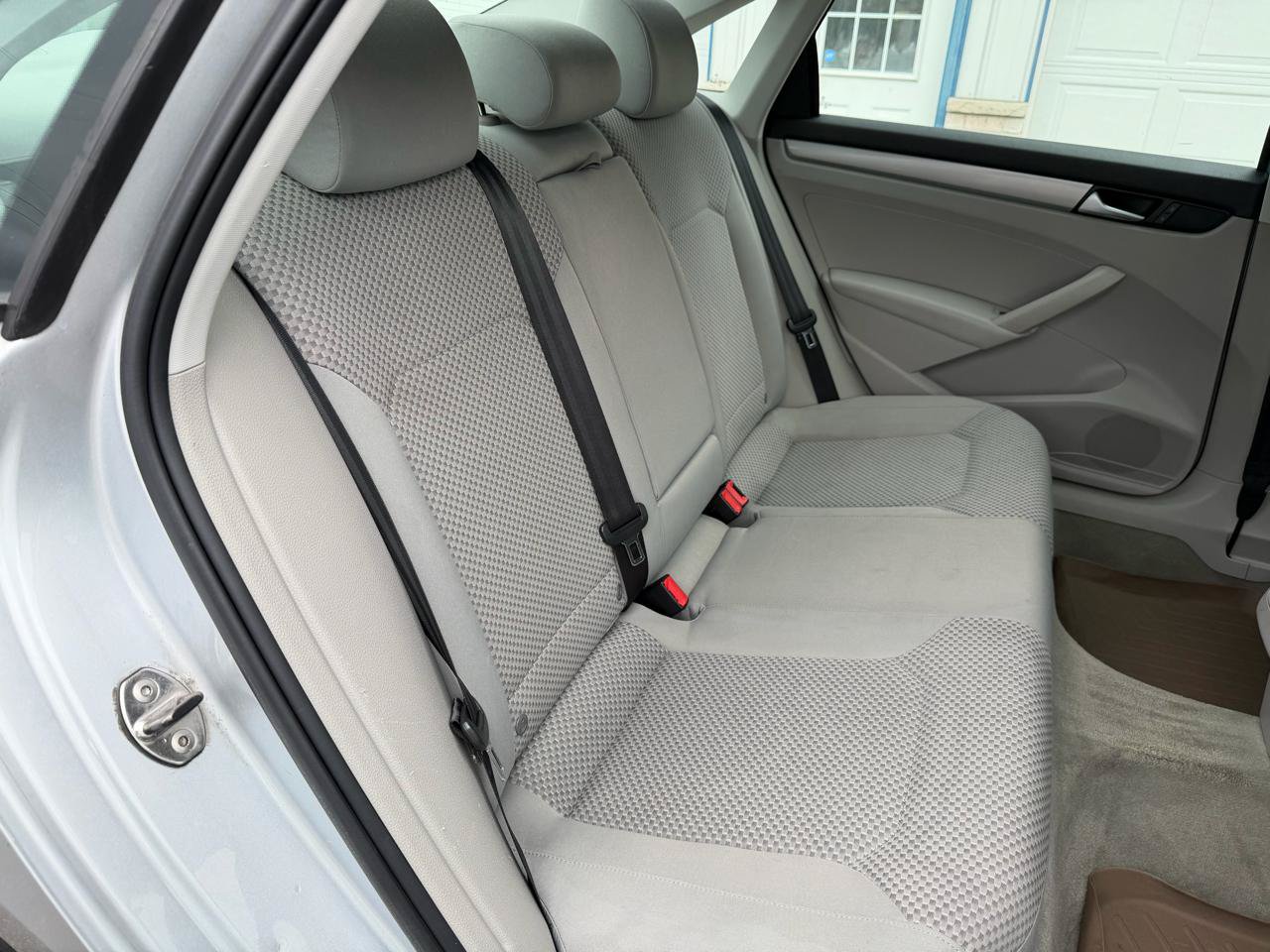 Used 2013 Volkswagen Passat 2.5 S FWD image 16