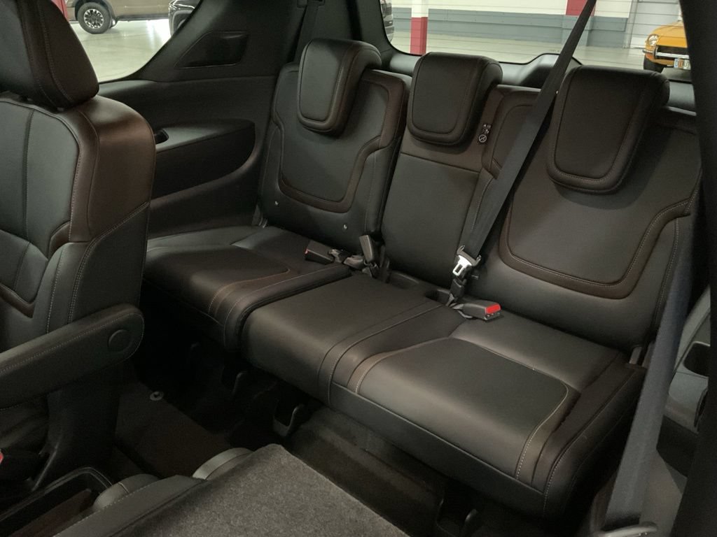 Used 2026 Nissan Armada SL w/ Captain's Chari Seat Package AWD/4WD image 22