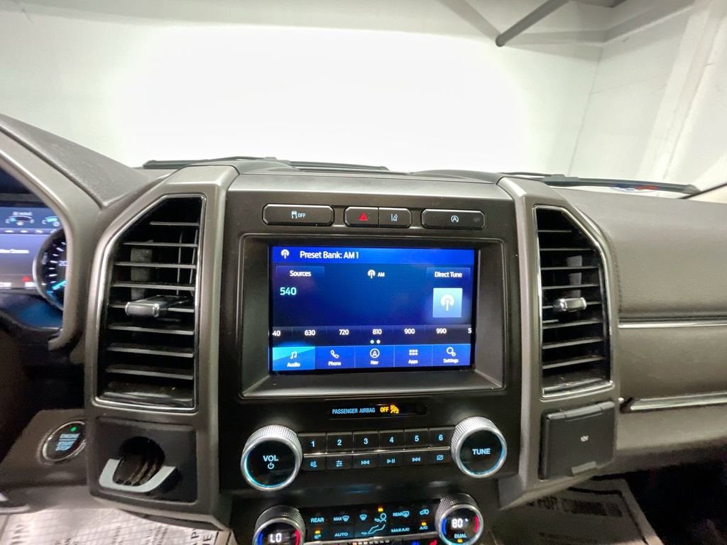 Used 2021 Ford Expedition XLT image 13