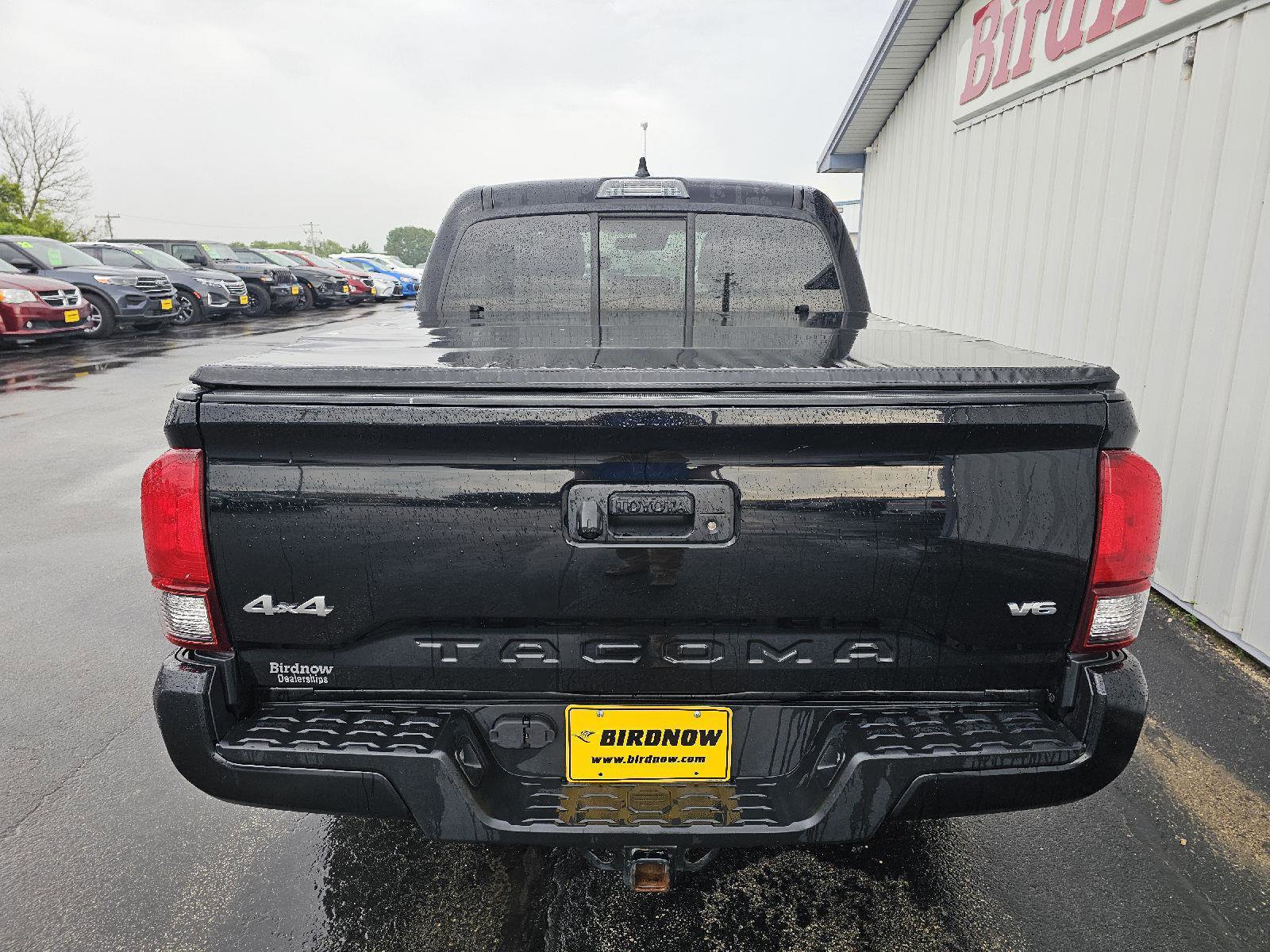 Used 2022 Toyota Tacoma SR image 5