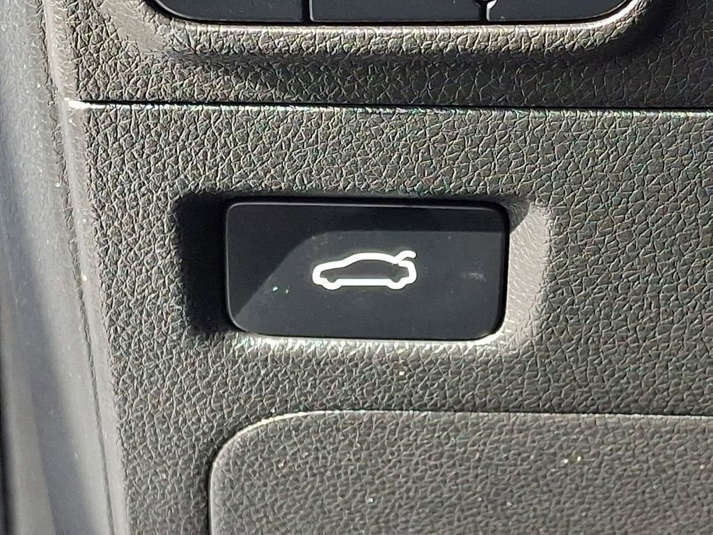 Used 2023 Kia K5 GT-Line image 29