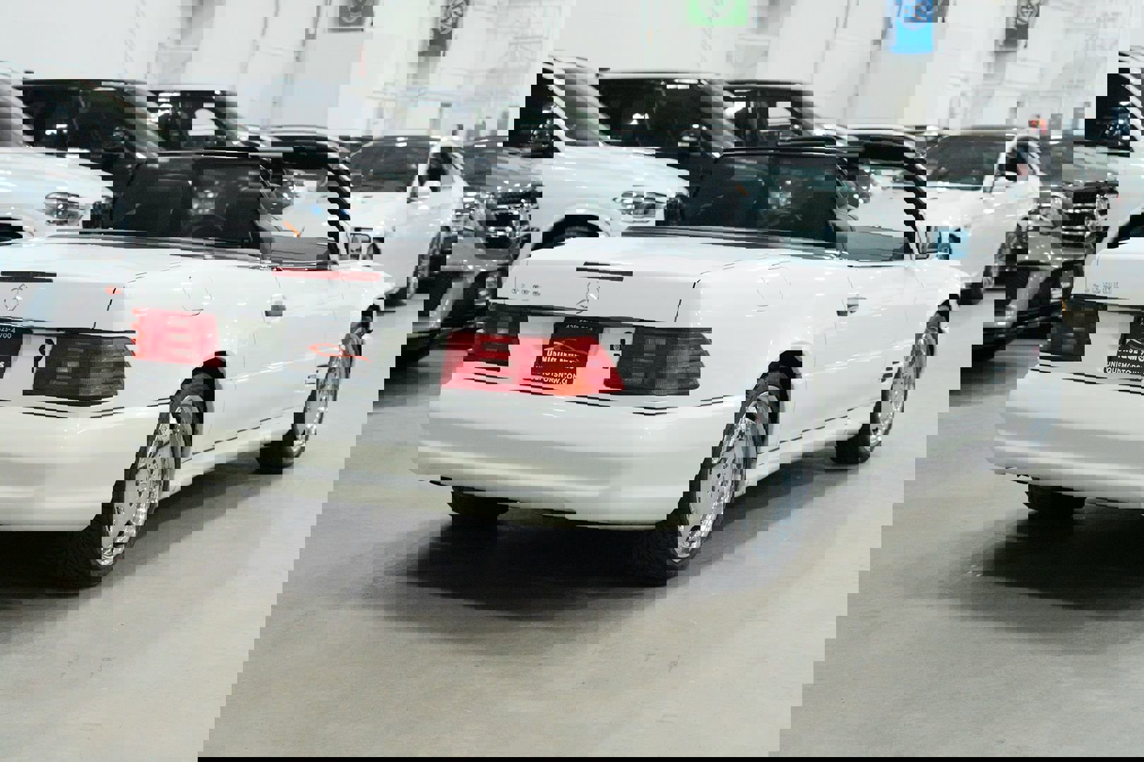 Used 1997 Mercedes-Benz SL 500 image 8