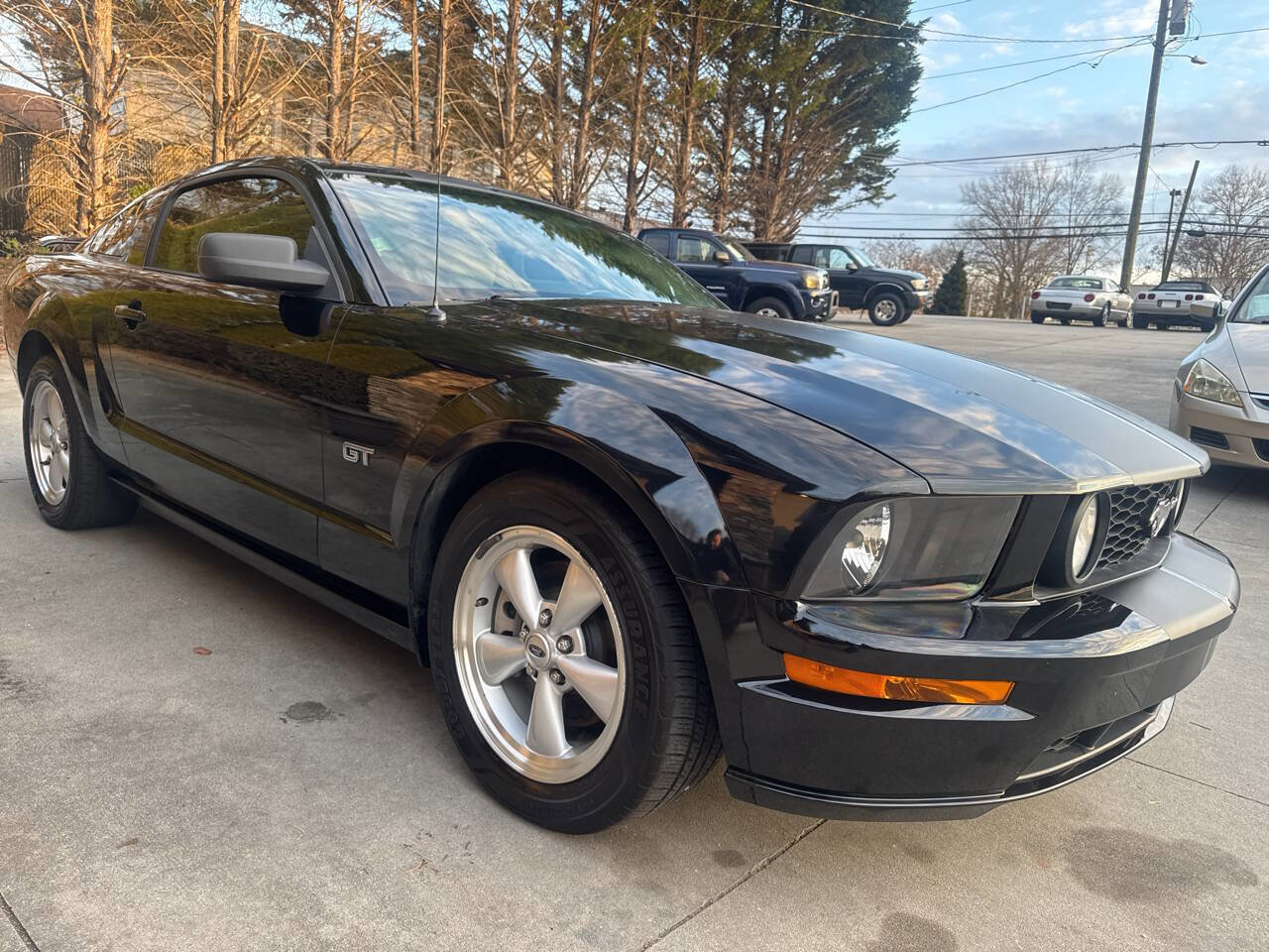 Used 2007 Ford Mustang GT RWD image 7