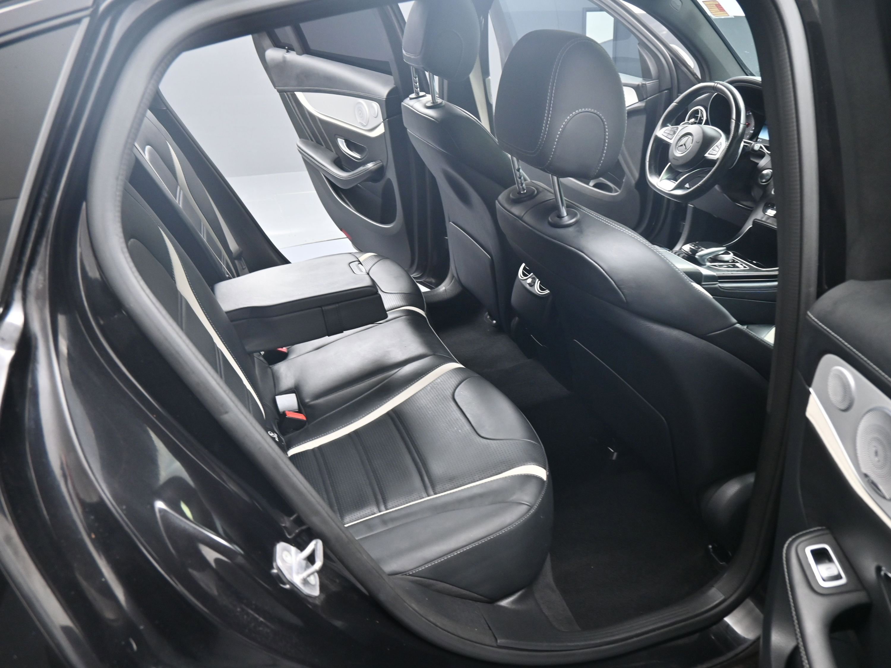 Used 2019 Mercedes-Benz GLC 63 AMG S image 19