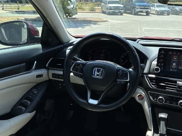 Used 2018 Honda Accord Touring image 25