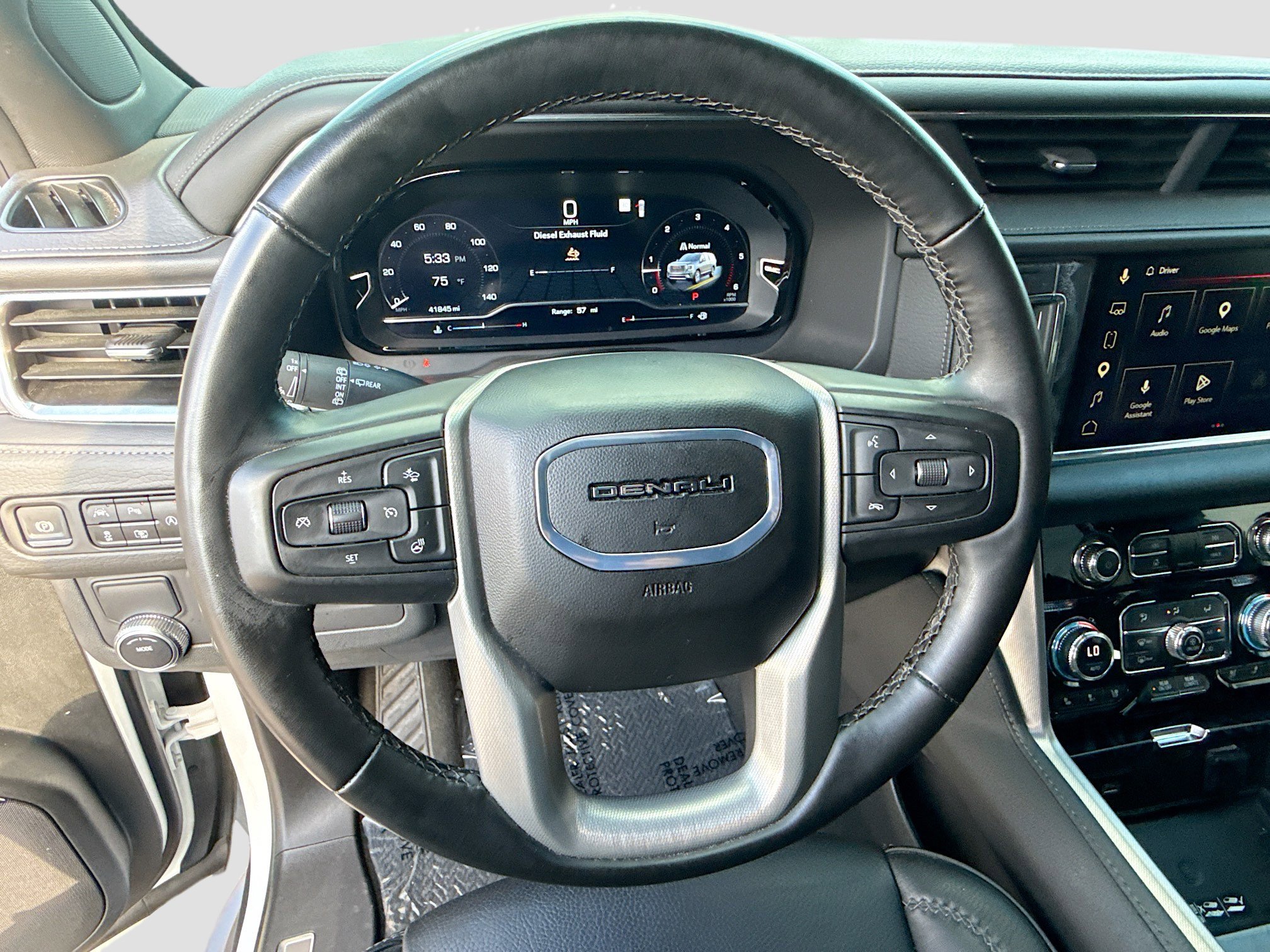 Used 2024 GMC Yukon XL Denali image 40