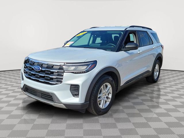 New 2026 Ford Explorer Active image 3