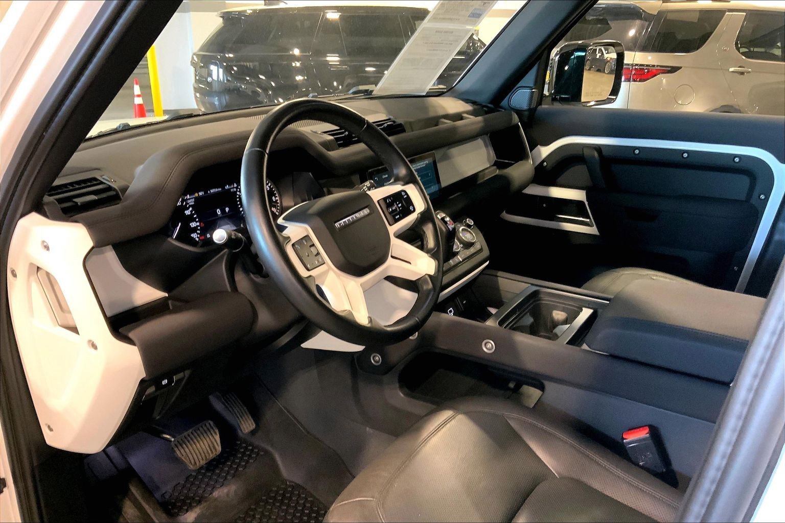 Used 2023 Land Rover Defender 110 S image 17