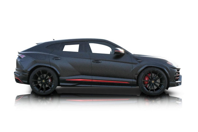 Used 2020 Lamborghini Urus image 2